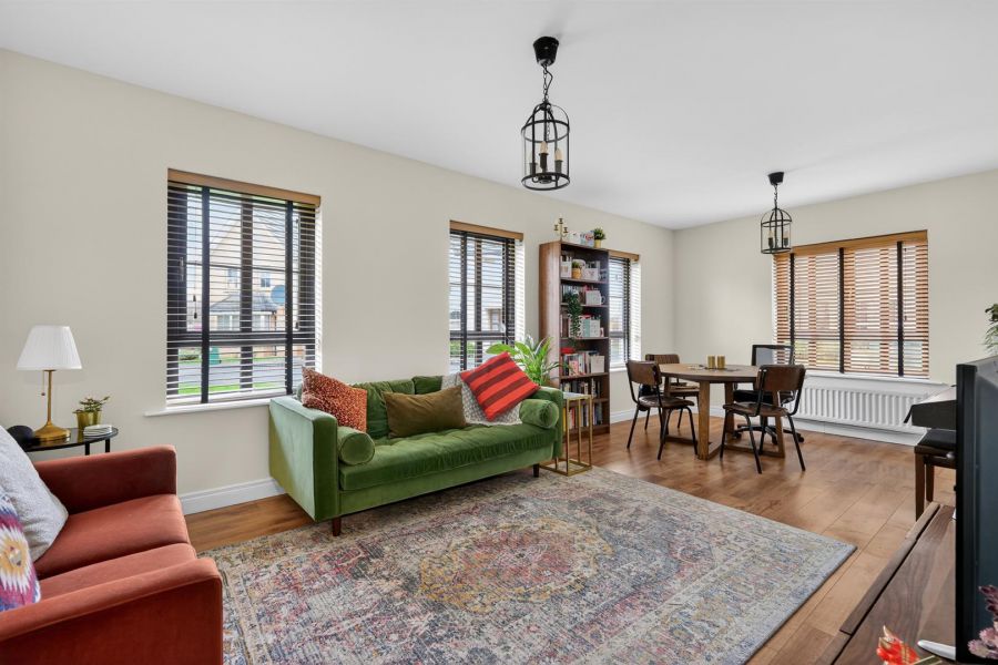 79 Mornington Gardens