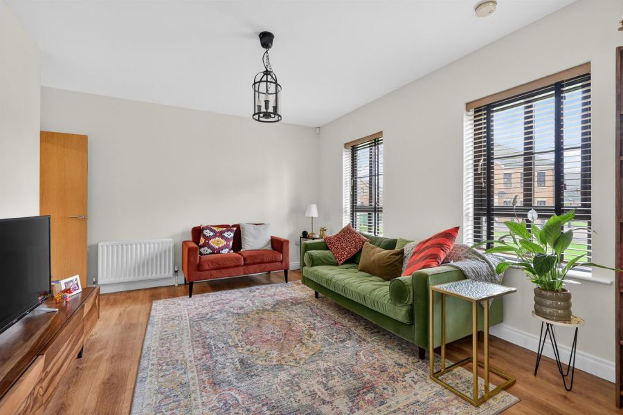 79 Mornington Gardens