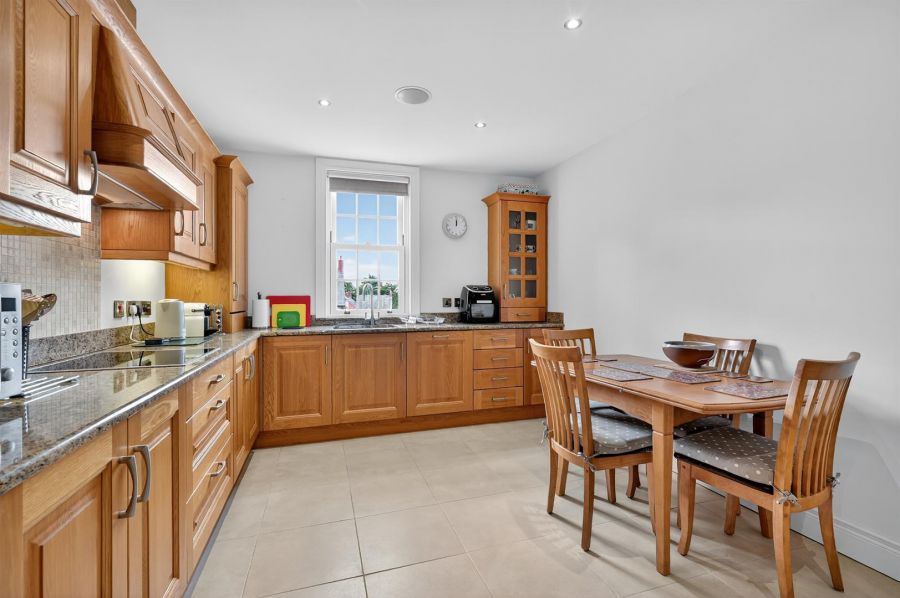 Apt 18 Danesfort Hall, Danesfort Park North, Malone