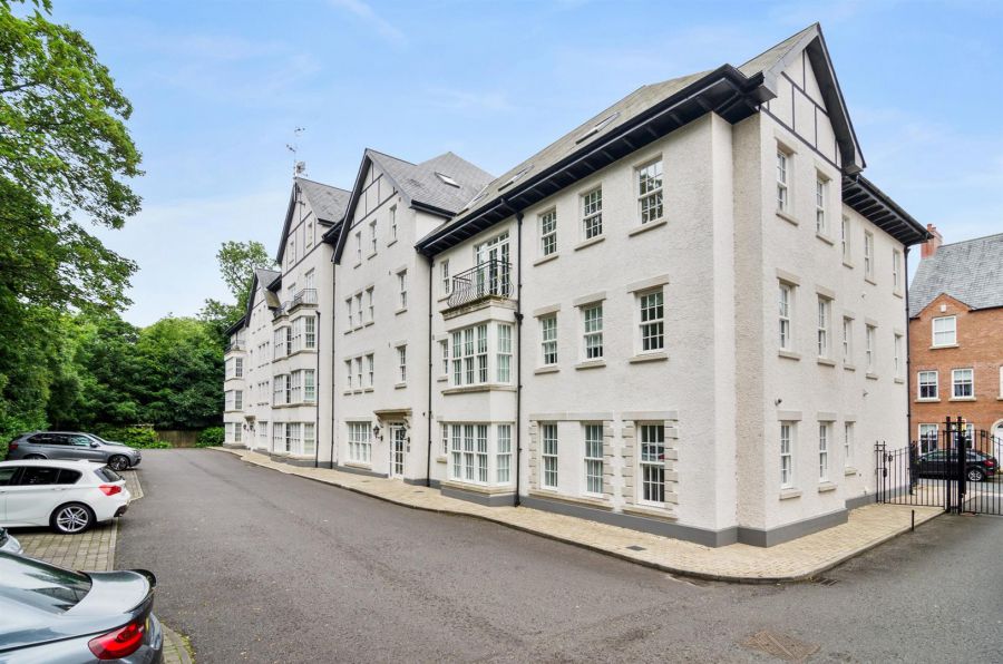 Apt 18 Danesfort Hall, Danesfort Park North, Malone