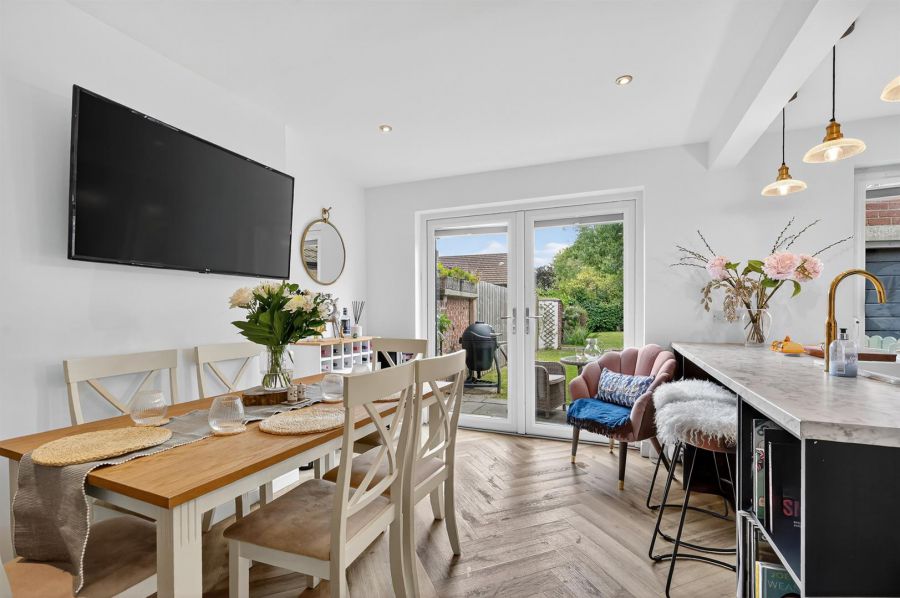 96 Sharman Road