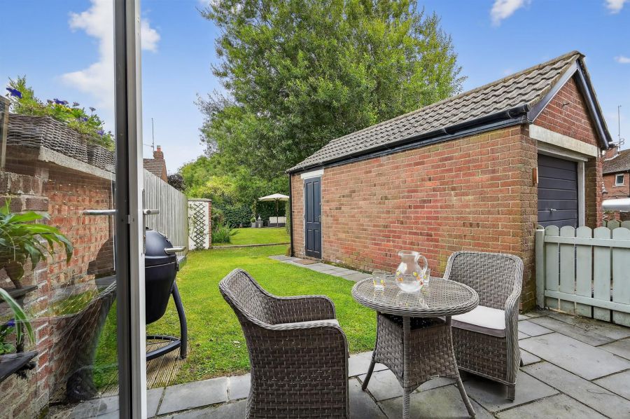 96 Sharman Road
