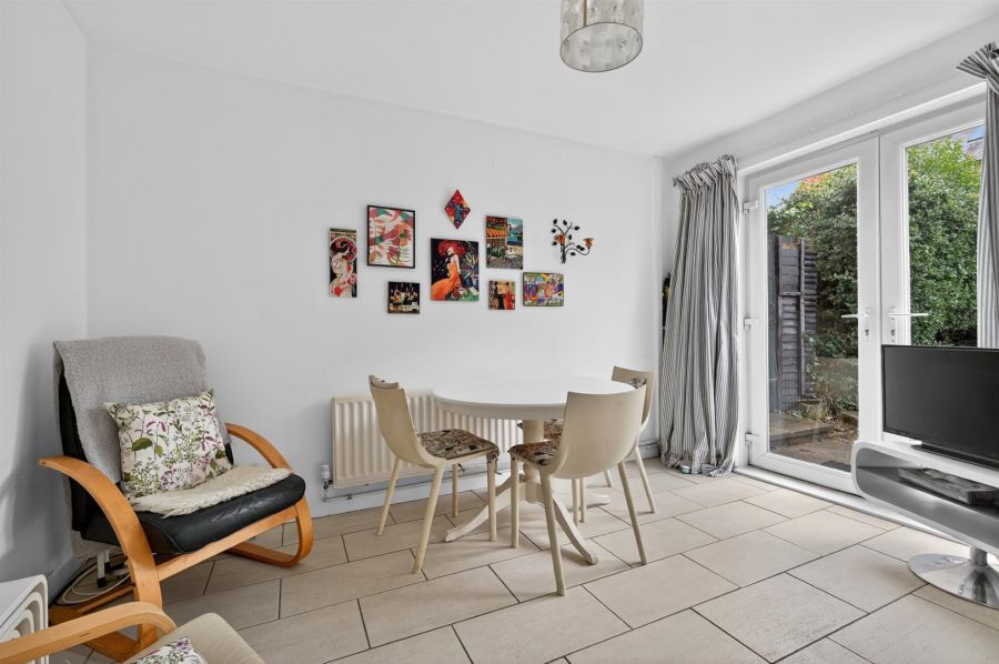 Flat 2, 268 Lisburn Road