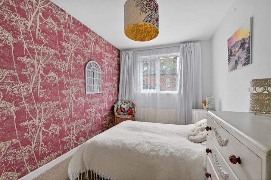 Flat 2, 268 Lisburn Road