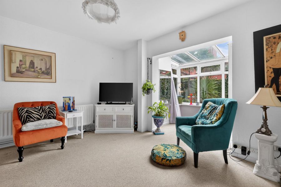 Flat 2, 268 Lisburn Road