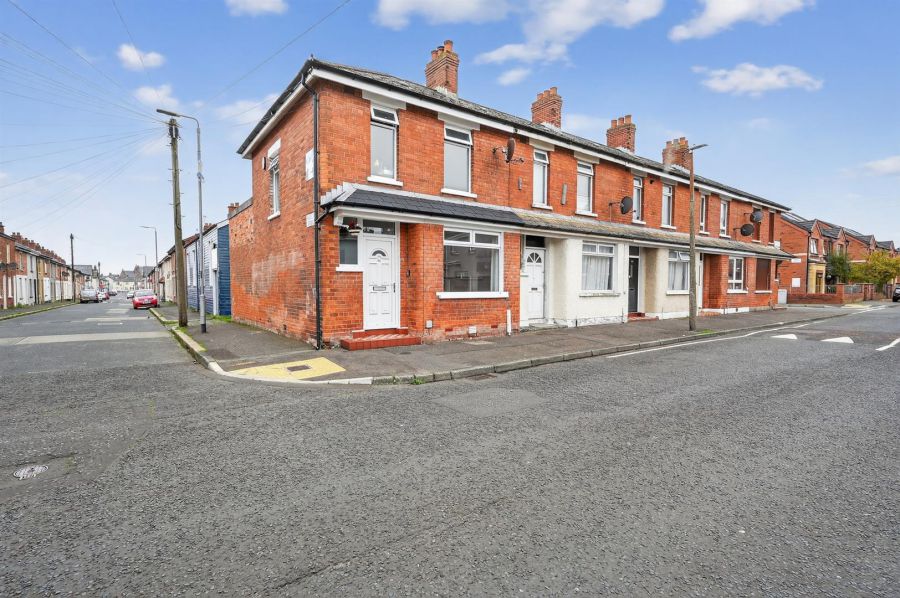 65 Frenchpark Street