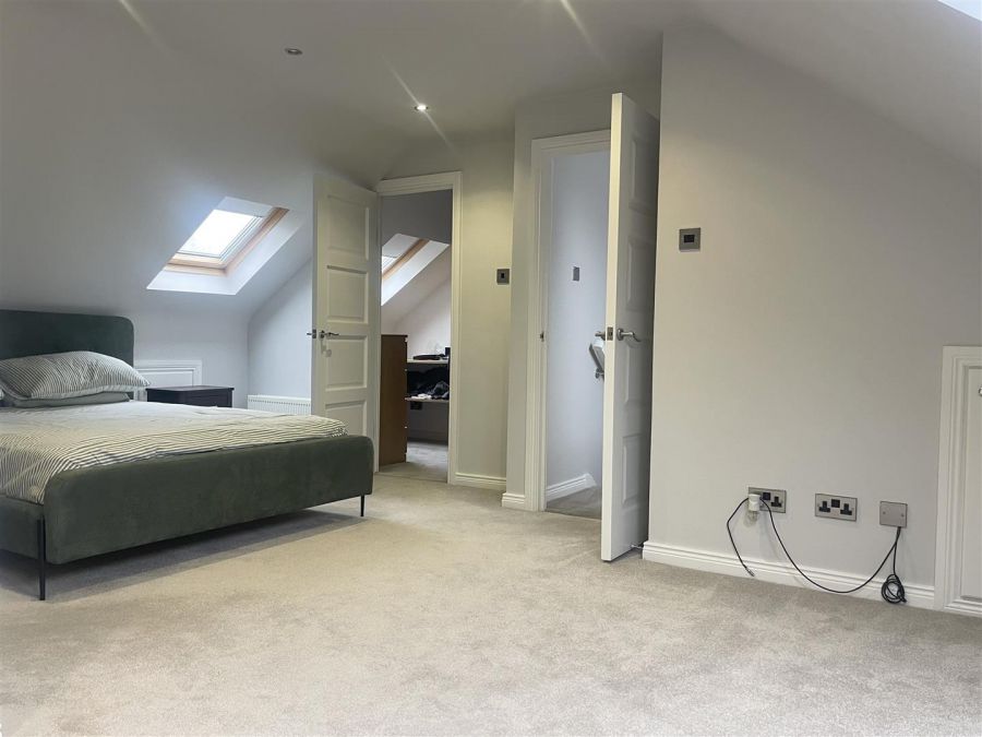 Apt 12 Kings Court