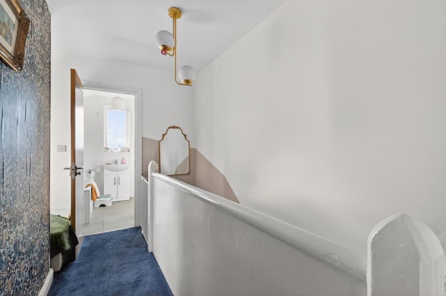 72 Ulsterville Gardens