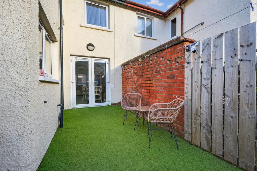 72 Ulsterville Gardens