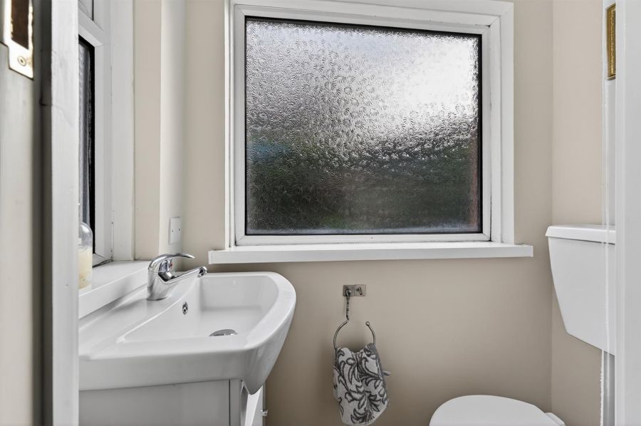 20 Marlborough Park Cross Avenue