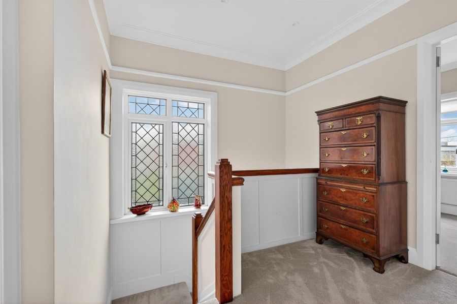 20 Marlborough Park Cross Avenue