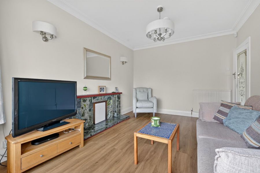 20 Marlborough Park Cross Avenue