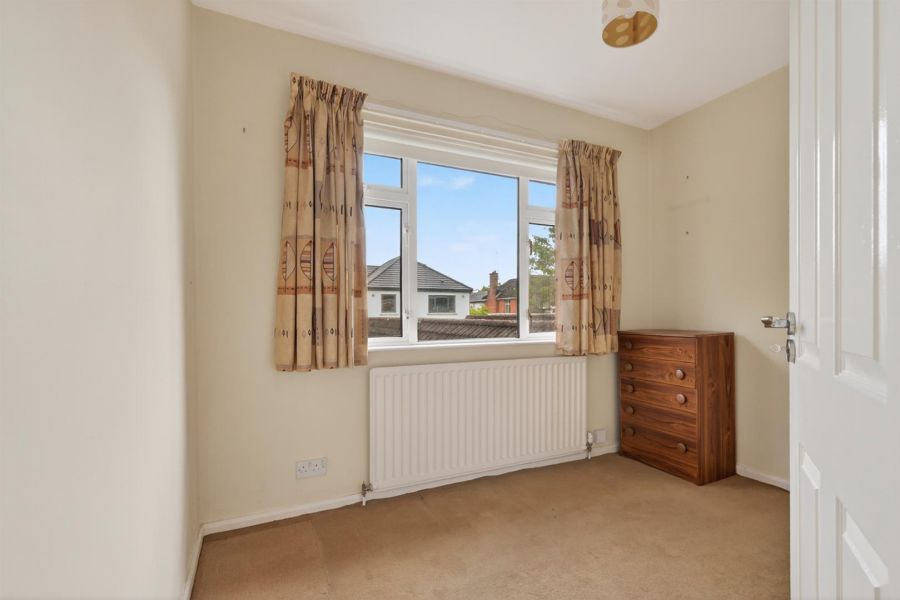 33 Dorchester Park