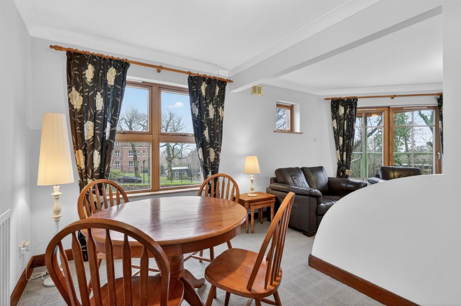 56 Danesfort, Malone