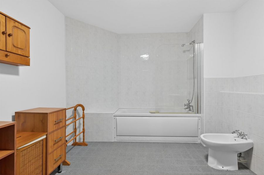 56 Danesfort, Malone