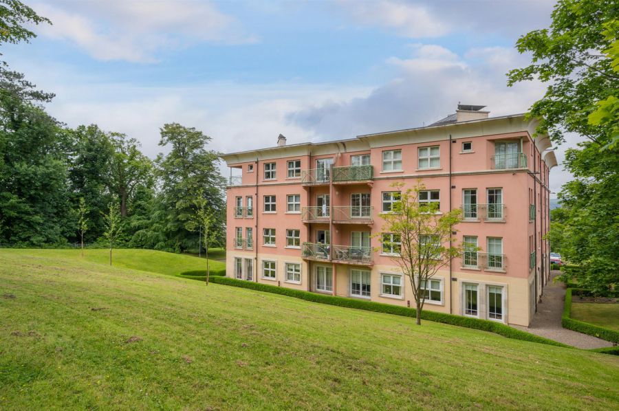 56 Danesfort, Malone