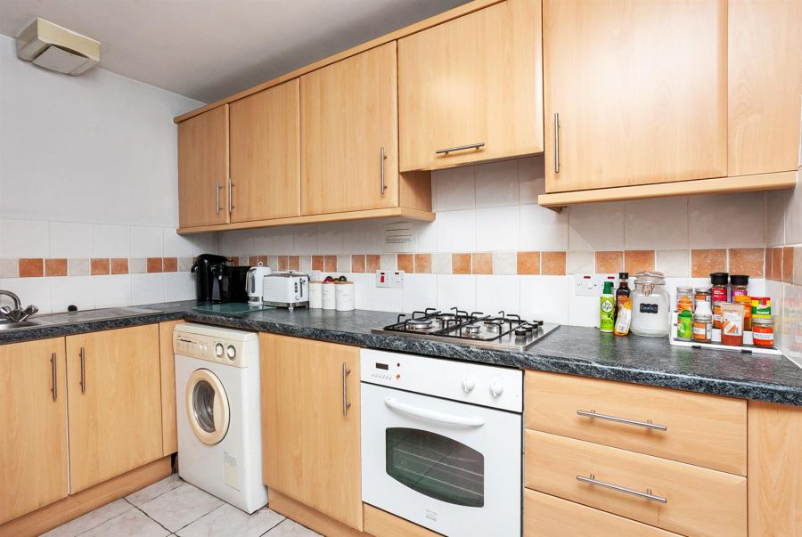 509 Margarita Plaza, 81 Adelaide Street