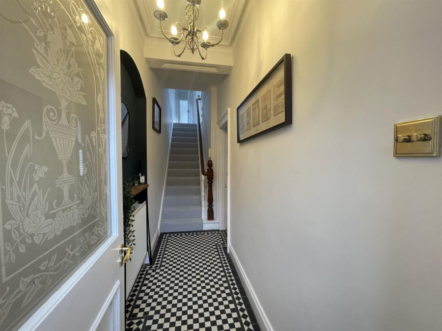 12 Adelaide Avenue, Lisburn Road