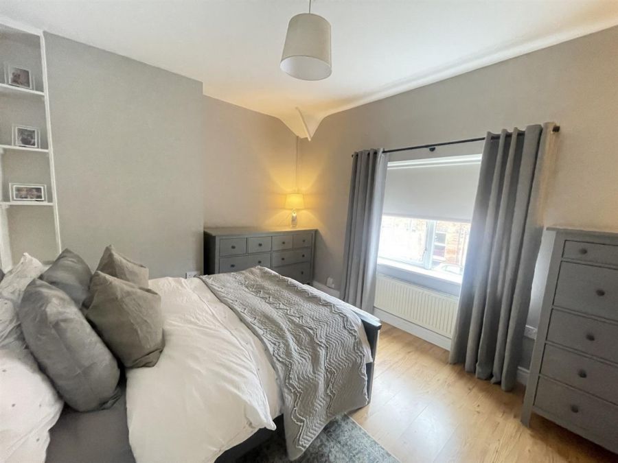 70 Northbrook Street