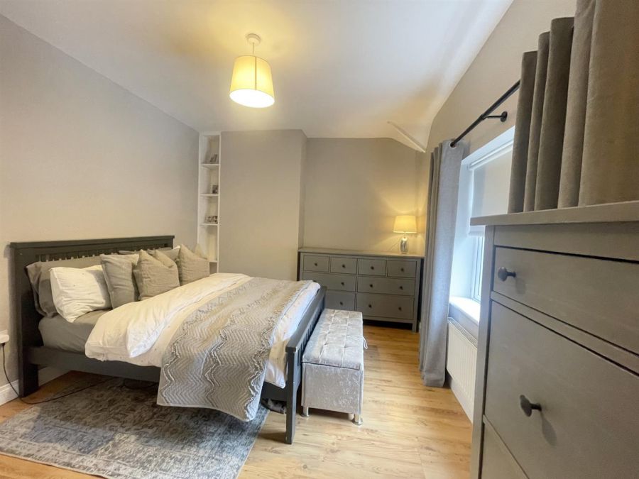 70 Northbrook Street