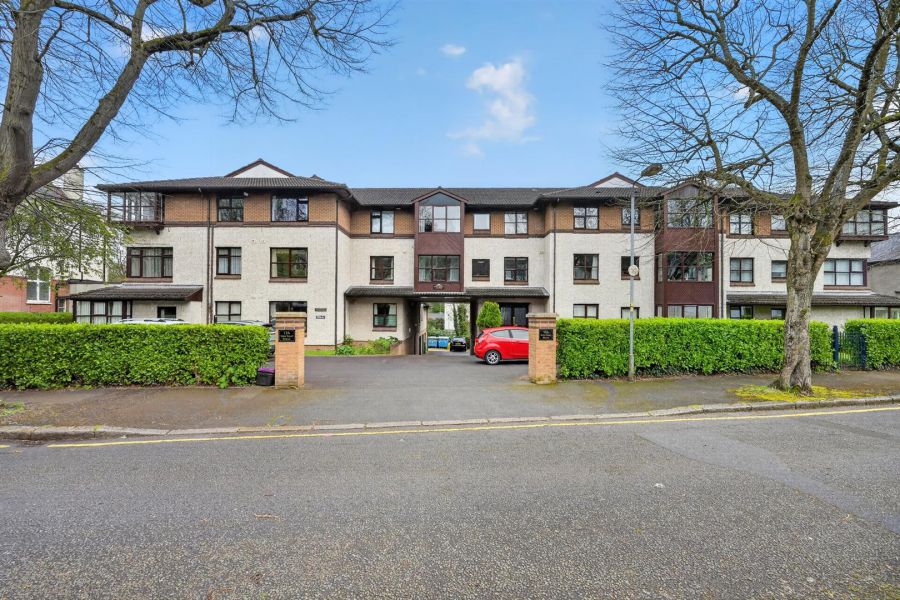 Flat 8, Sans Souci Manor Sans Souci Park