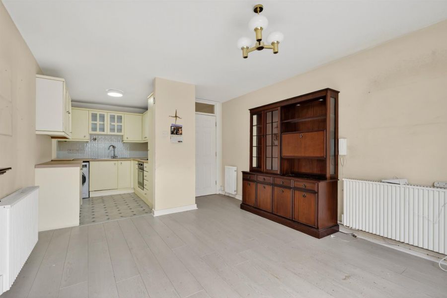 Flat 8, Sans Souci Manor Sans Souci Park