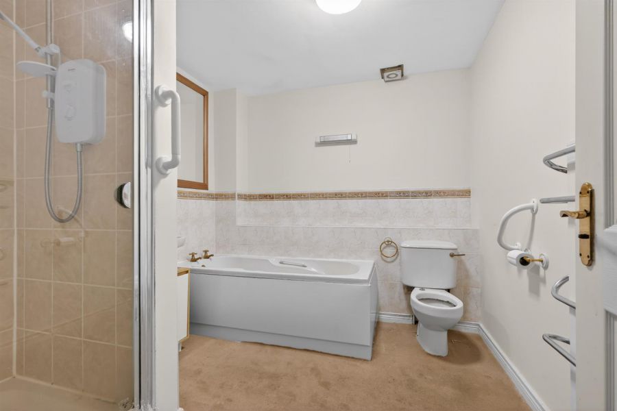 Flat 8, Sans Souci Manor Sans Souci Park