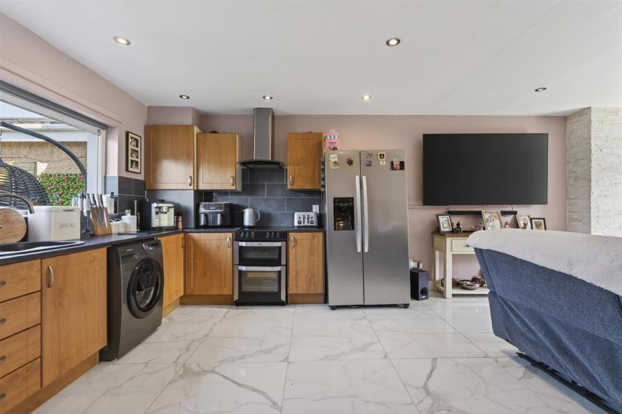21 Riverside, Dunmurry
