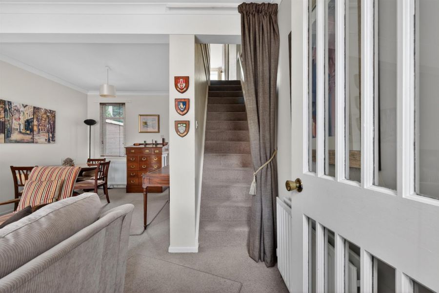 2 Marlborough Gardens