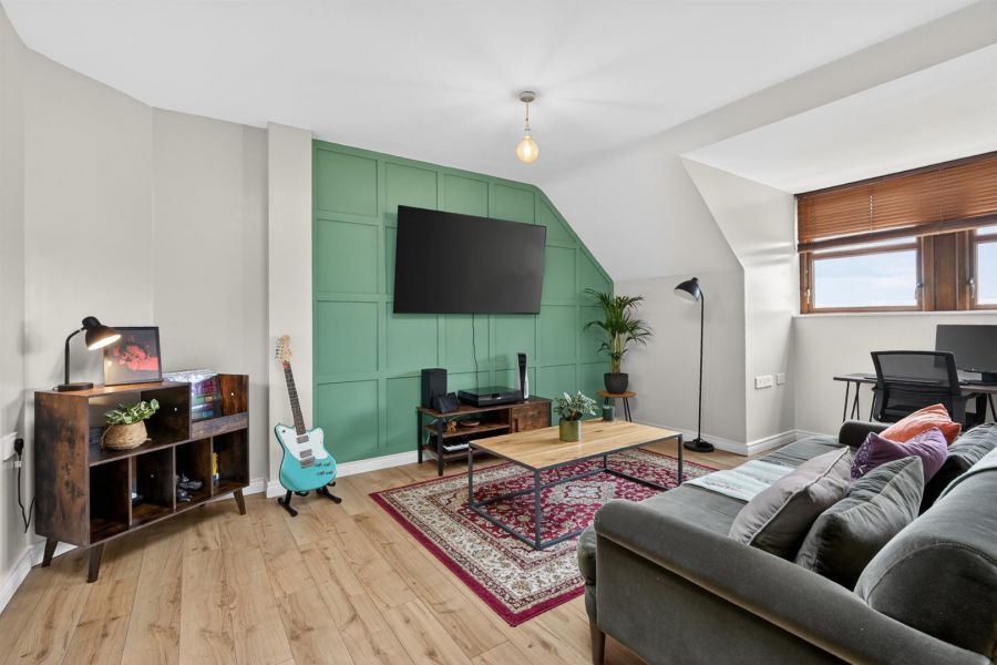 Apt 13, Sequoia Building 1, Redwood Grove