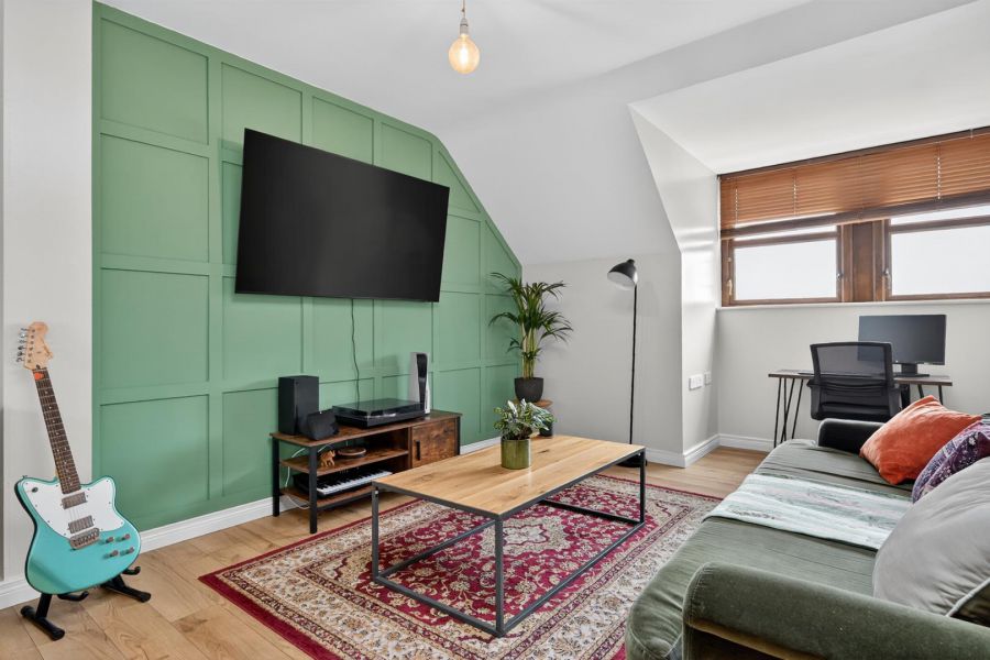 Apt 13, Sequoia Building 1, Redwood Grove