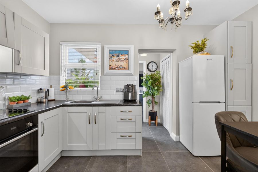 27 Hugh Street, Lisburn Road