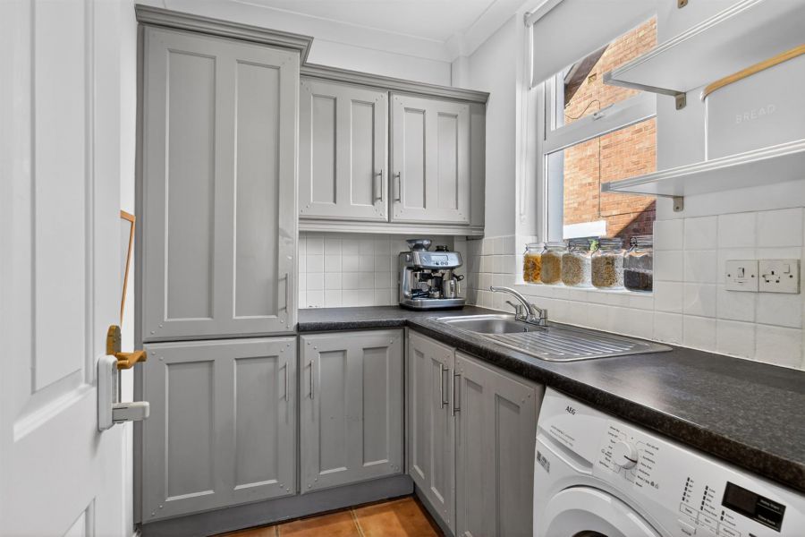 20 Willesden Park