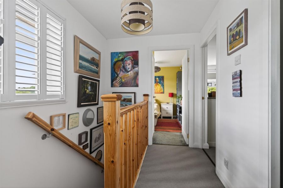 27 Glendun Park