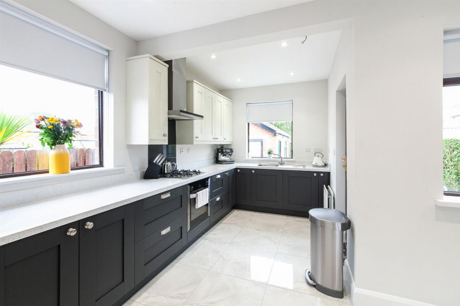22 Locksley Gardens