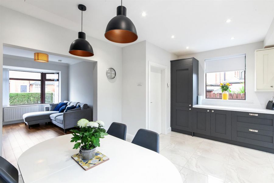 22 Locksley Gardens