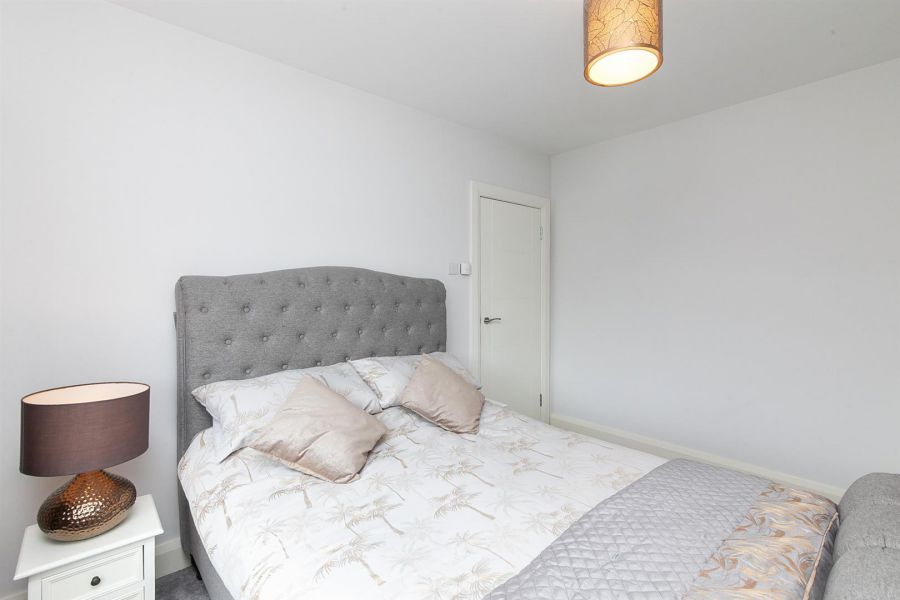 22 Locksley Gardens