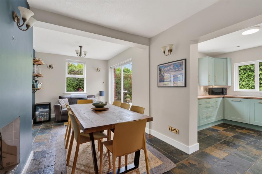 57 Myrtlefield Park