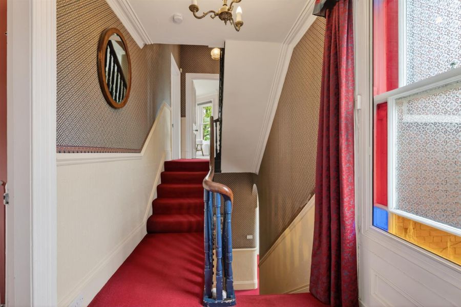 57 Myrtlefield Park
