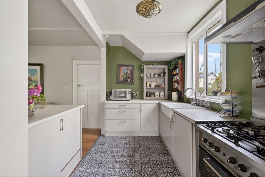 20 Balmoral Avenue