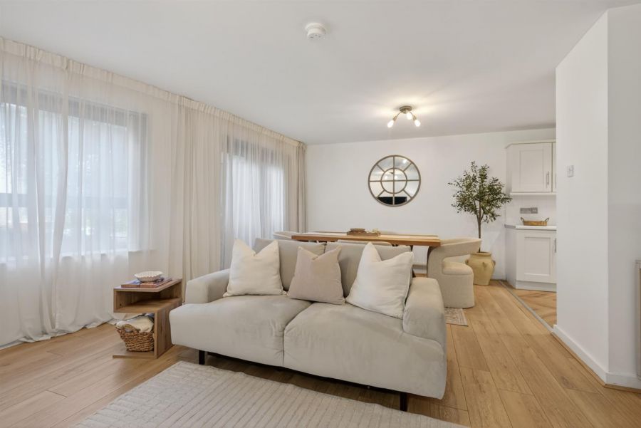 Apt 17 Park Royal 841A Lisburn Road