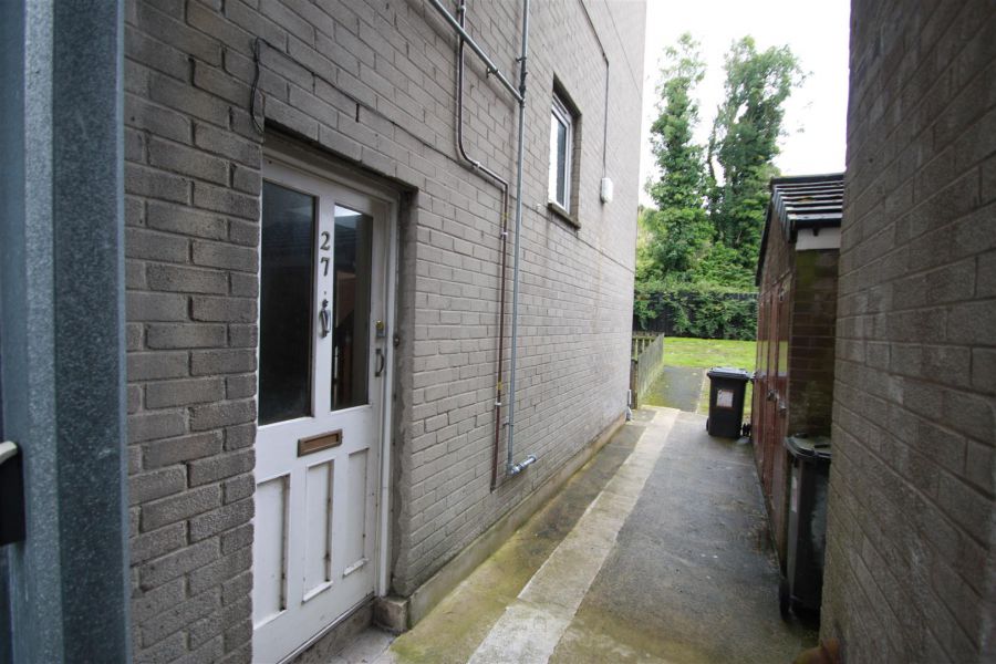 27 Hillcrest Drive