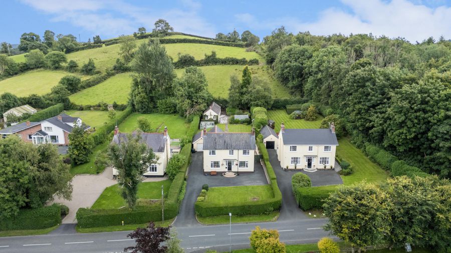 54 Ballymaglave Road