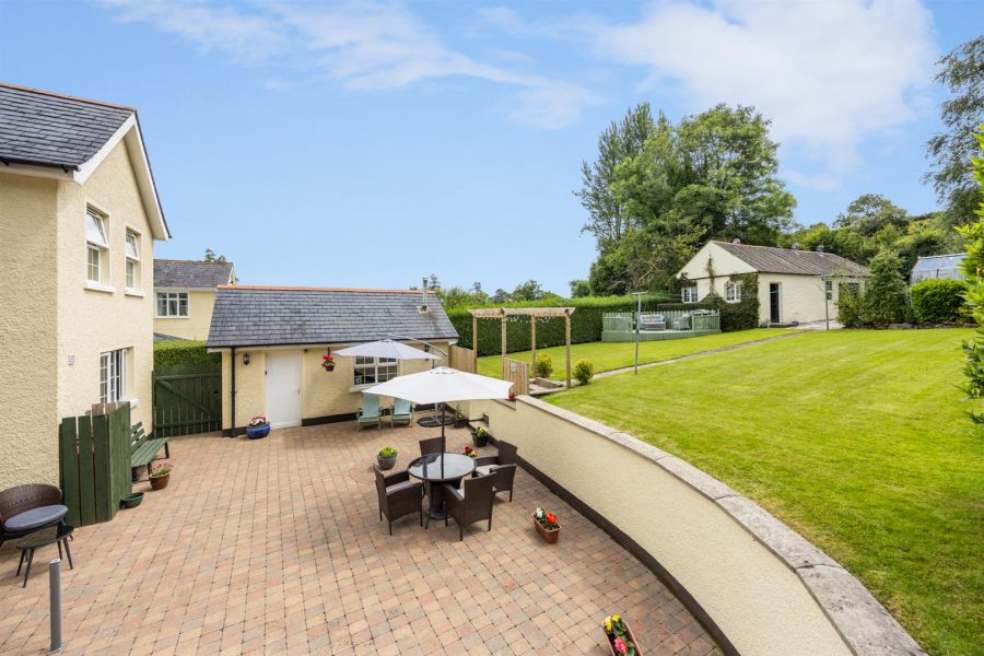 54 Ballymaglave Road