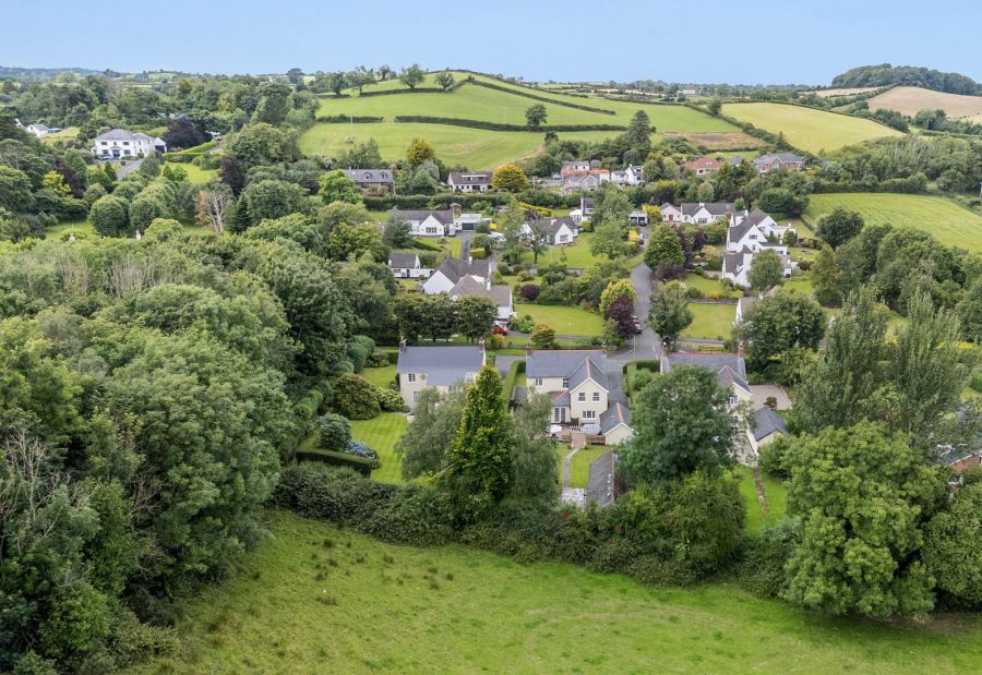 54 Ballymaglave Road