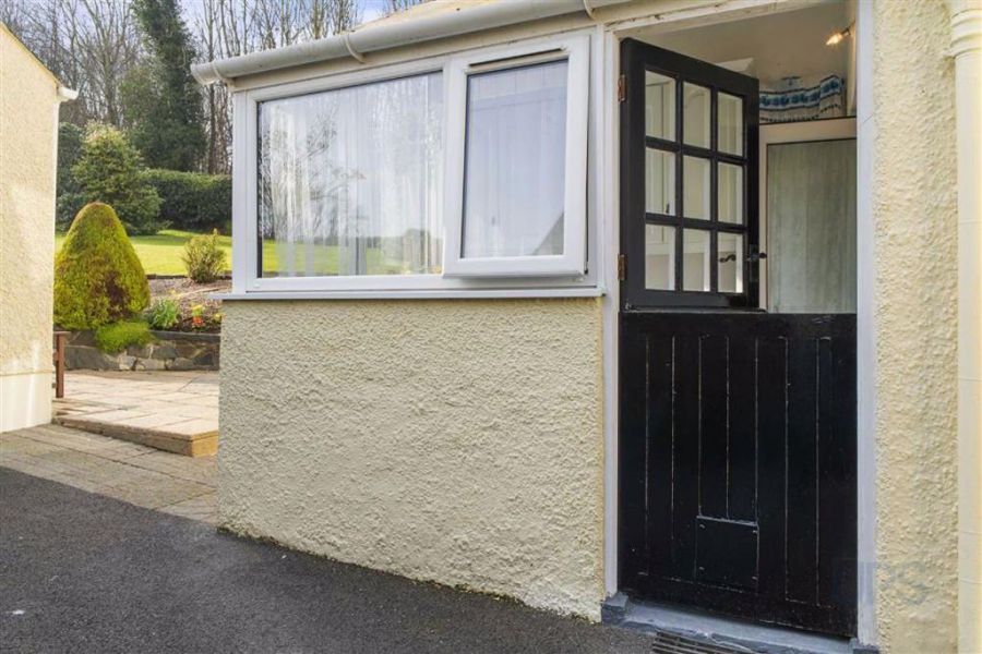56 Ballymaglave Road