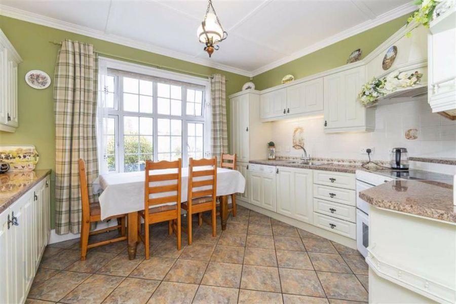 56 Ballymaglave Road