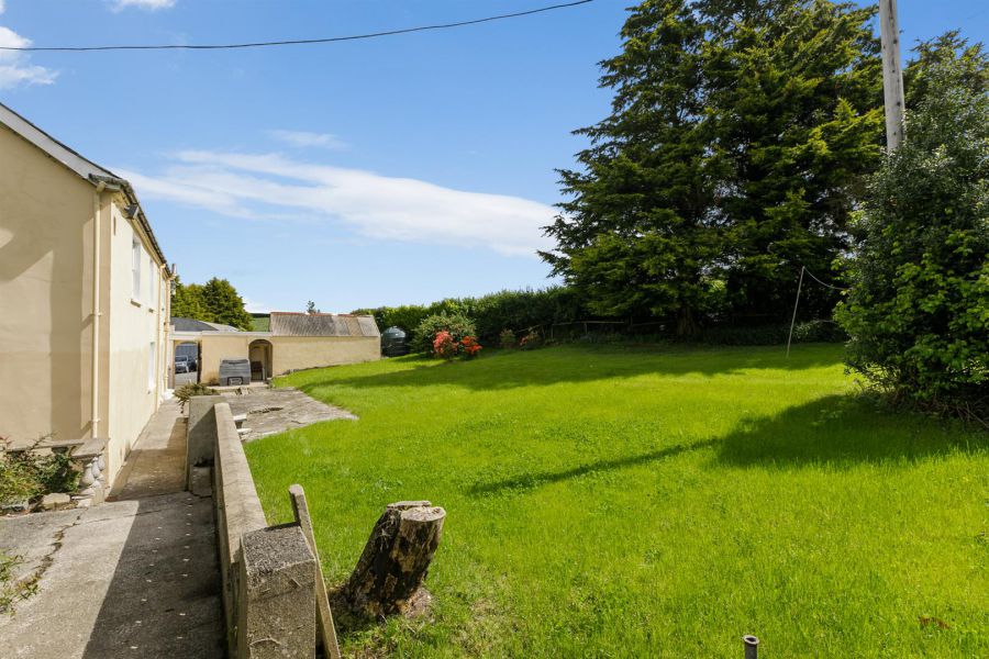 House and Yard, 72 Dunmore Road
