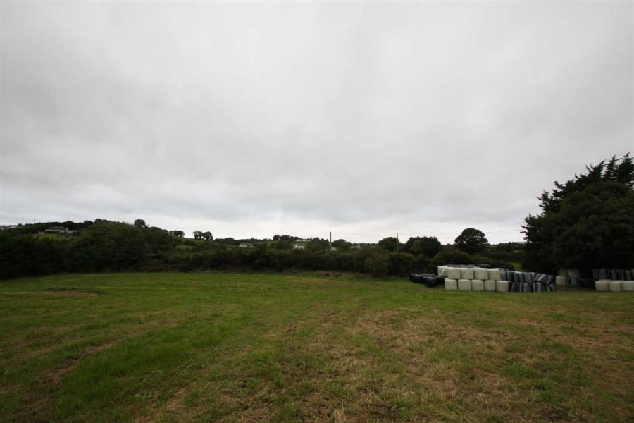 Two Building Sites, Between 132 & 134 Thornyhill Road Two Building Sites, Between 132 & 134 Thornyhill Road