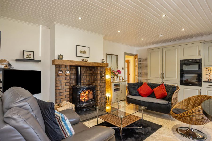 63 Lisburn Road